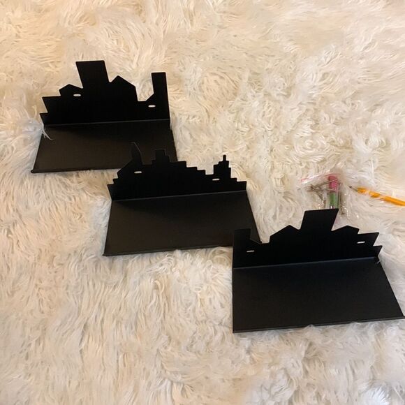 Three piece metal black floating shelves with all materials included to install - Picture 3 of 6